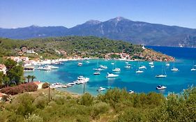 Studios & Appartments Posidonio